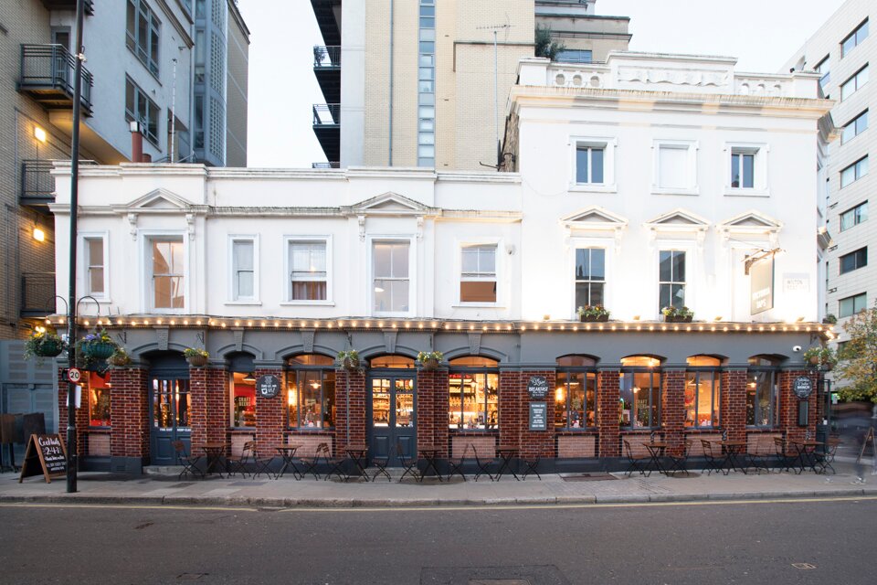 London restaurant Victoria Taps